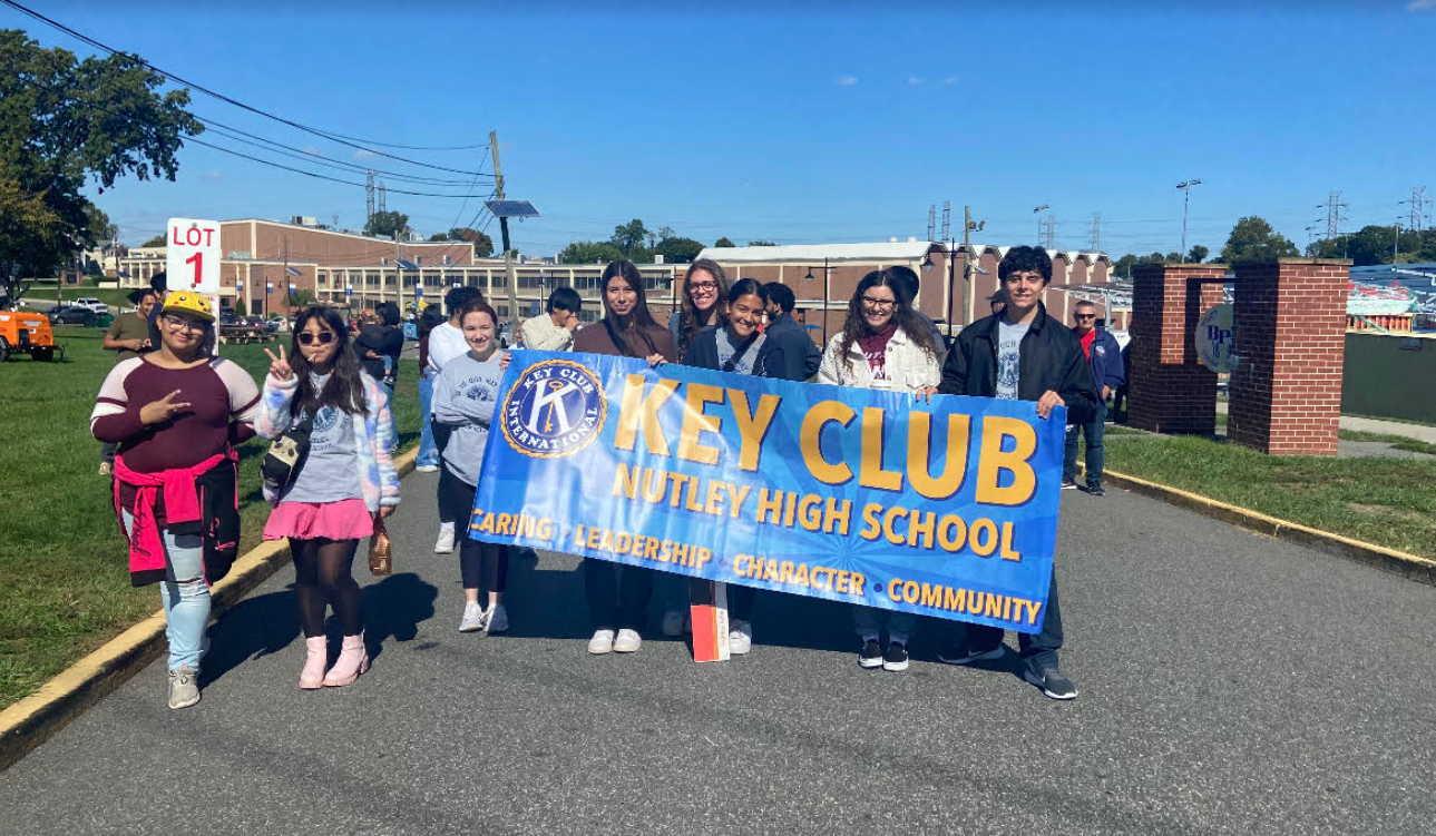 Key Club walking in the Nutley-Belleville Columbus Day Parade