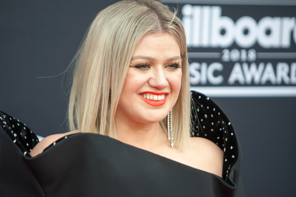 Kelly Clarkson, a Judge on The Voice 