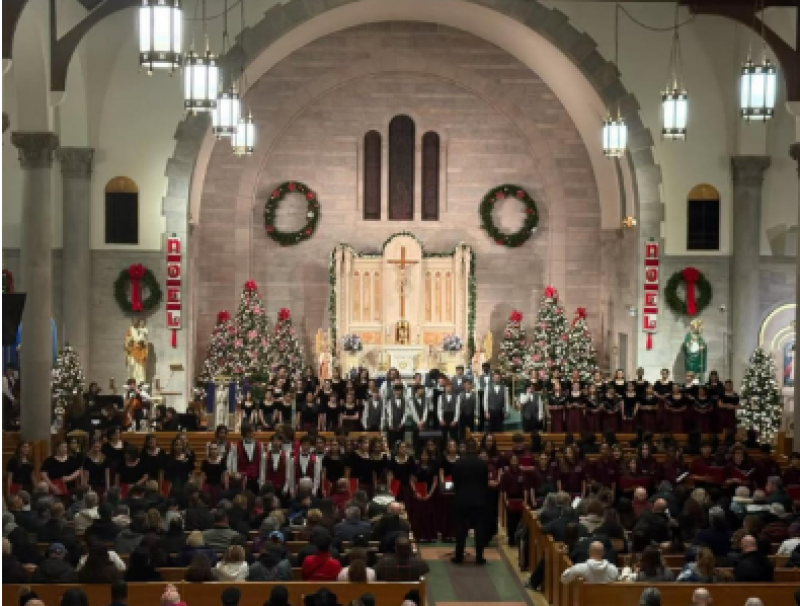 The Nutley choir and band held their annual holiday concert at Saint Mary's Church on Friday, December 12th. It’s a tradition to go to St. Mary’s every year, and many students enjoyed the chance to perform in front of hundreds of audience members.