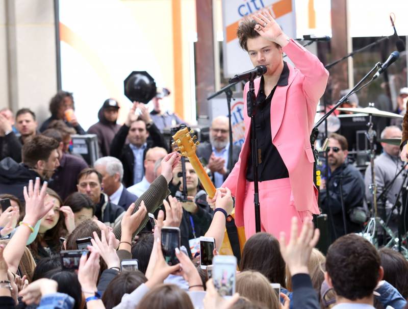 Harry Styles performing in NYC